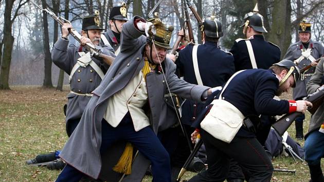 Turistická sezóna v Josefově začne dobýváním pevnosti.