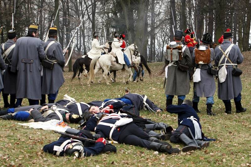 Turistická sezóna v Josefově začala dobýváním pevnosti.