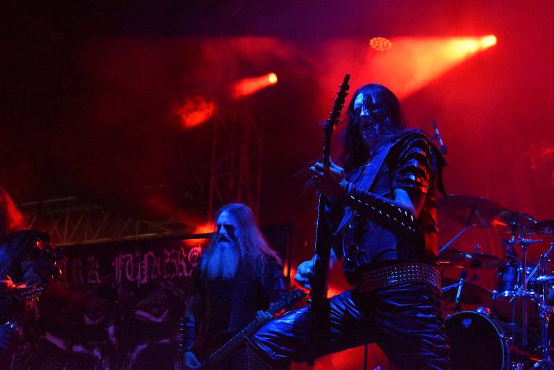 Skandinávský závan black metalu - Dark Funeral.