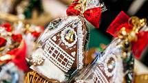 Tradiční prodejní výstava Čas zvonků vánočních se opět konala v novoměstském Kině 70. 