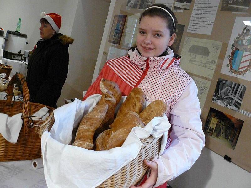 „Knížecí Vánoce na zámku“ a „Advent v Babiččině údolí“. 