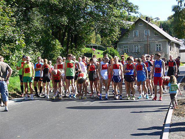 41. ročník silničního běhu na 10 kilometrů „O pohár Sedloňova“.