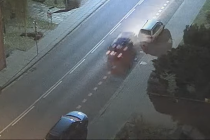 29letá řidička v Novém Městě nabourala do 6 zaparkovaných aut