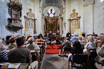 Druhý koncert si přišlo do šonovského kostela vyslechnout více než 328 návštěvníků z České i Polské republiky, kteří do festivalových kasiček přispěli na dobrovolném vstupném částkou 24.080 korun.