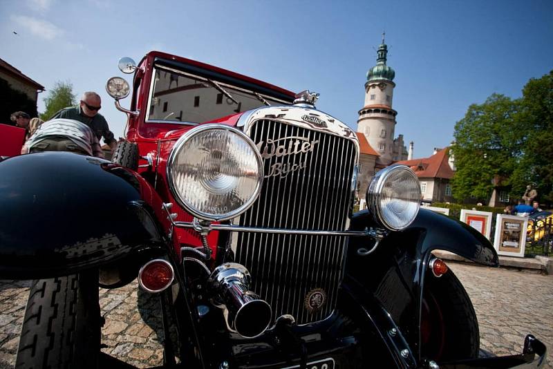  Tradiční akce Brány města dokořán zahájila o víkendu v Novém Městě nad Metují, jedné z historických perel východních Čech, letošní turistickou sezonu. 