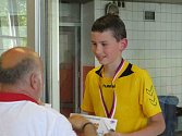 NÁCHODSKÝ plavec  Michal Jerman si z trutnovského bazénu přivezl tři zlaté medaile.