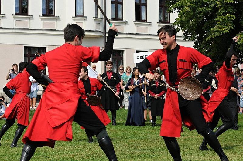 Folklorní festival v Červeném Kostelci