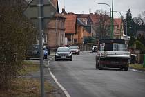 Obyvatelé okrajové části Jaroměře volají po regulaci a zklidnění dopravy v  části města Jakubské předměstí.