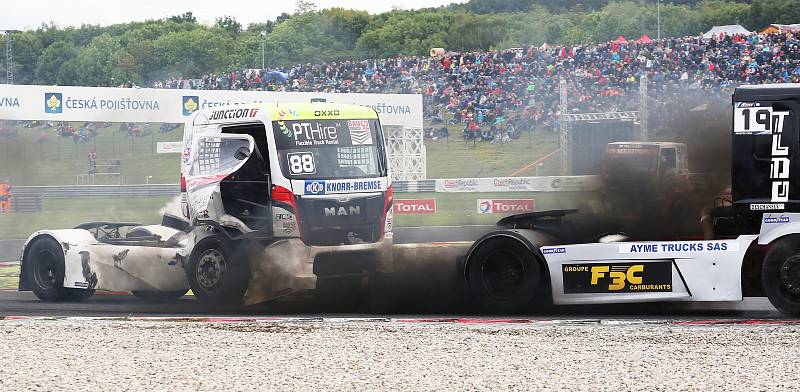 První závod ME tahačů Czech Truck Prix 2017 v neděli vyhrál Adam Lacko ze stáje Buggyra.