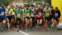 SEDMAPADESÁTÉHO ročníku běhu Cena Metuje se zúčastnilo přes dvě stovky vytrvalců všech věkových kategorií.