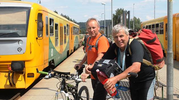 Více cyklistů je pro stát přínosnější než množství politiků