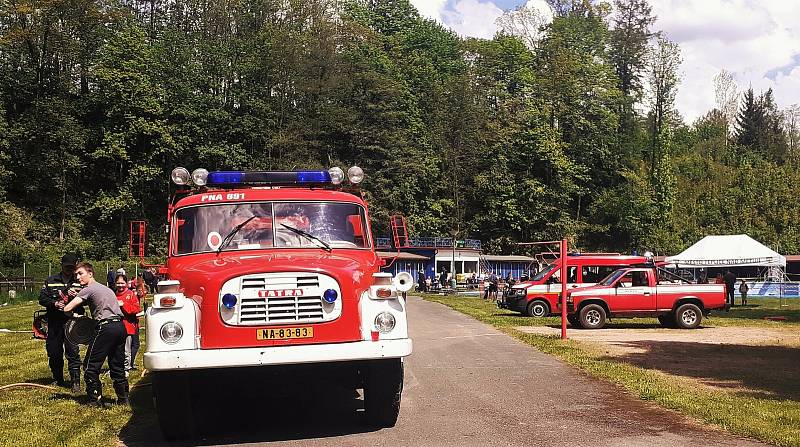 Dětský den s hasiči v Teplicích nad Metují.
