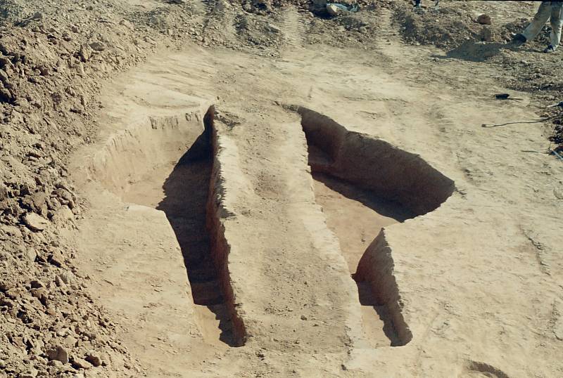 Následný výzkum objektu v místě nálezu menhiru.