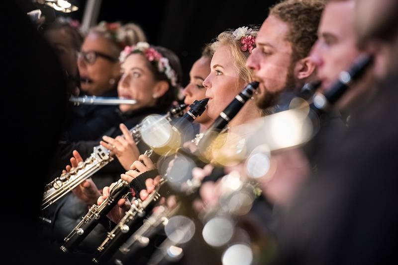 Mladý orchestr vzdal hold přírodě, skály naslouchaly dialogu Země a člověka