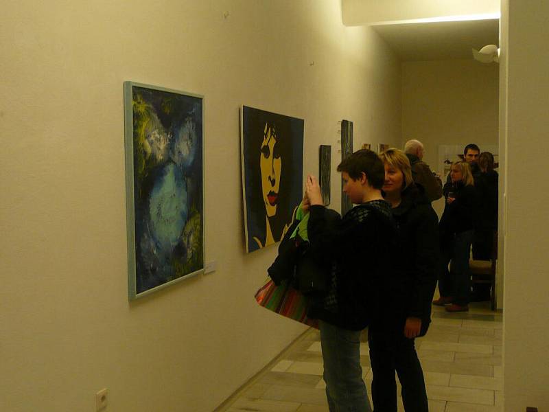 Výtvarná soutěž Naše Galerie.