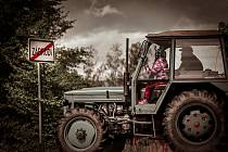 Po dvouleté pauze se opět v okolí rybníku Špinka a Brodský vydaly traktory na spanilou jízdu.