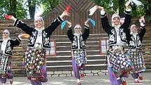 Folklorní festival v Červeném Kostelci.