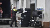 Ceny pneumatik stoupají, dá se očekávat, že za zimní pneumatiky si řidiči výrazně připlatí.