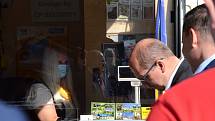 V úterý 22. září představila Česká pošta na svém depu v Náchodě novinku – Mobilní poštu. Jde o novou formu poskytování poštovních služeb prostřednictvím vozidel ČP, které jsou upravené pro plnohodnotné fungování poštovní přepážky. Akce se konala za účasti