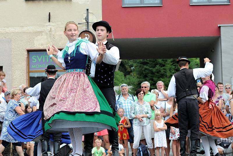 64. Mezinárodní folklorní festival v Červeném Kostelci.