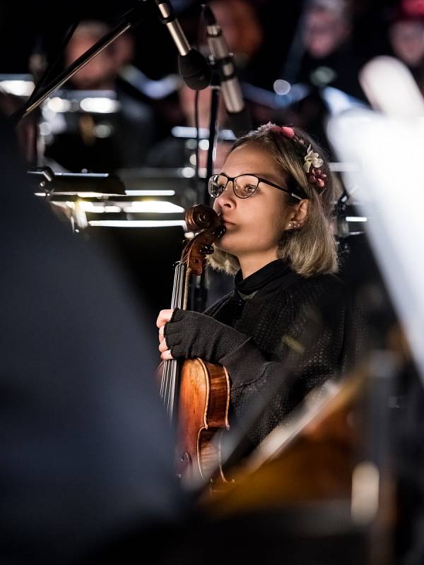 Mladý orchestr vzdal hold přírodě, skály naslouchaly dialogu Země a člověka