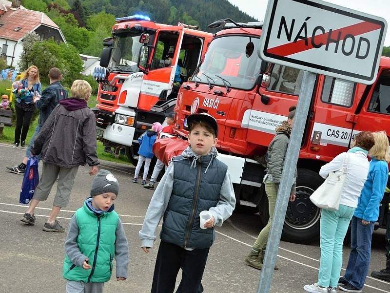 Den s policií v Náchodě.