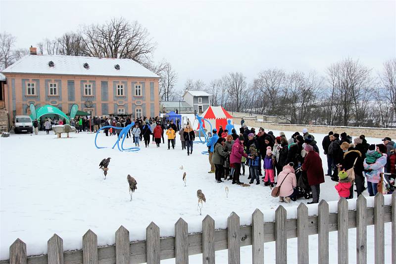 Adventní trhy v klášteře v Broumově.