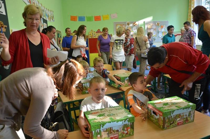 Prvňáčci v Základní škole T.G. Masaryka v Náchodě.