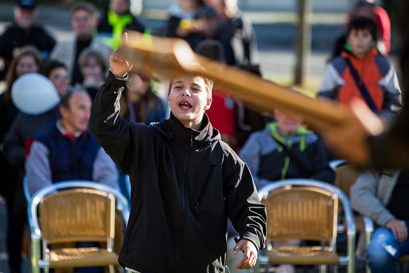 Festival české filmové komedie v Novém městě nad Metují pokračuje.