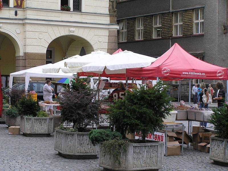 Farmářské trhy.