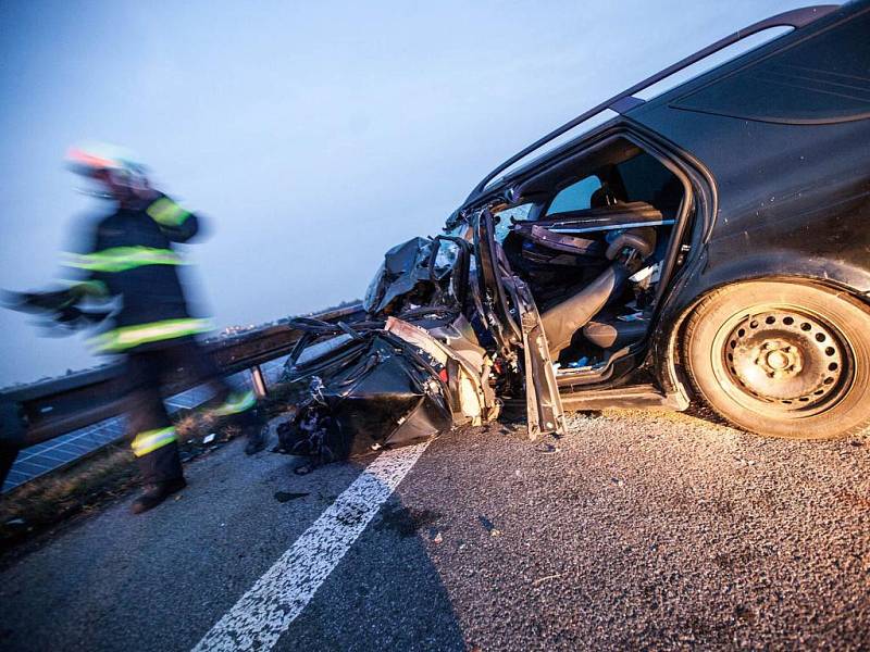 Tragicky skončila dopravní nehoda, ke které došlo v pátek 27. března na hlavním tahu u České Skalice. 