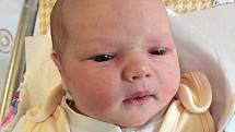 ELIŠKA SEDLÁČKOVÁ je prvním děťátkem šťastných rodičů Karolíny a Karla z Bohdašína. Holčička se narodila 23. května 2017 v 01.48 hodin, vážila 3410 gramů a měřila 49 centimetrů.