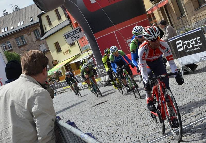 Finále cyklistického závodu Visegrád 4 Bicycle race se jelo v neděli v Náchodě.