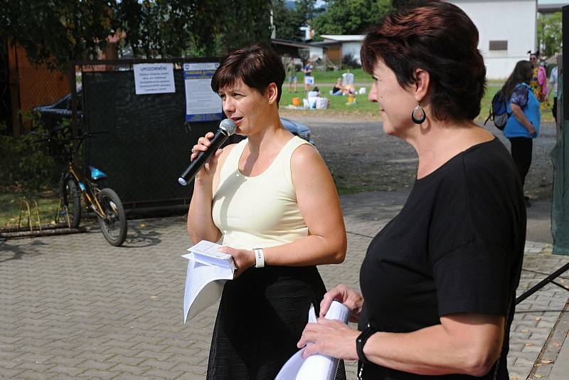 Poříčské slavnosti. Třicet let samostatného hospodaření oslavili ve Velkém Poříčí.