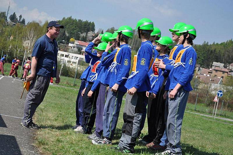 V sobotou 23. 4. 2011 se na dětském dopravním hřišti v Bělovsi uskutečnil IX. ročník pohárové soutěže kolektivů Mladých hasičů "Memoriál Jirky Beka".