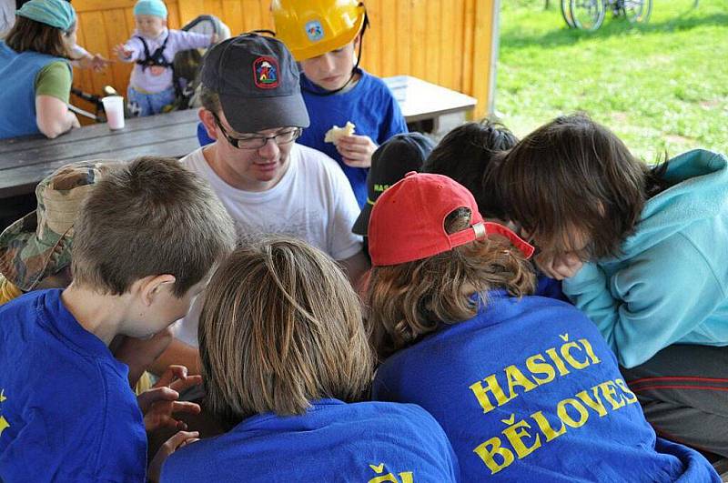 V sobotou 23. 4. 2011 se na dětském dopravním hřišti v Bělovsi uskutečnil IX. ročník pohárové soutěže kolektivů Mladých hasičů "Memoriál Jirky Beka".