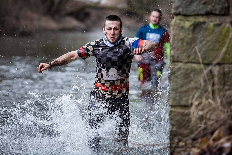 Závod Winter Gladiator race v Josefově.