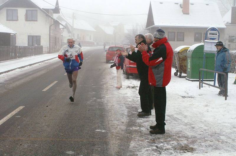 Potlesk starosty a místostarosty pro Oldřicha Šmídu.