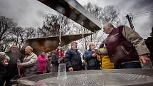 Otevření nového prameníku a lázní v Náchodě-Bělovsi. Tato minerální voda se nyní bude nazývat dle veřejné ankety Běloveské bublinky.