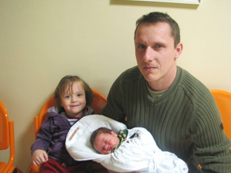 Matyáš Kuhajdík, 25. 2. 2009, 14:38 hodin, 3,435 kg,  48 cm, Josefov.