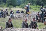 Památnou bitvu českých legionářů na ruské frontě sehráli i vojáci z Polska a Ruska. Vydolovali kvůli ní i zákopy.   