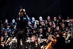 Mladý orchestr vzdal hold přírodě, skály naslouchaly dialogu Země a člověka