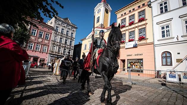 Včerejší sváteční Den české státnosti patřil v Broumově tradiční Svatováclavské slavnosti.