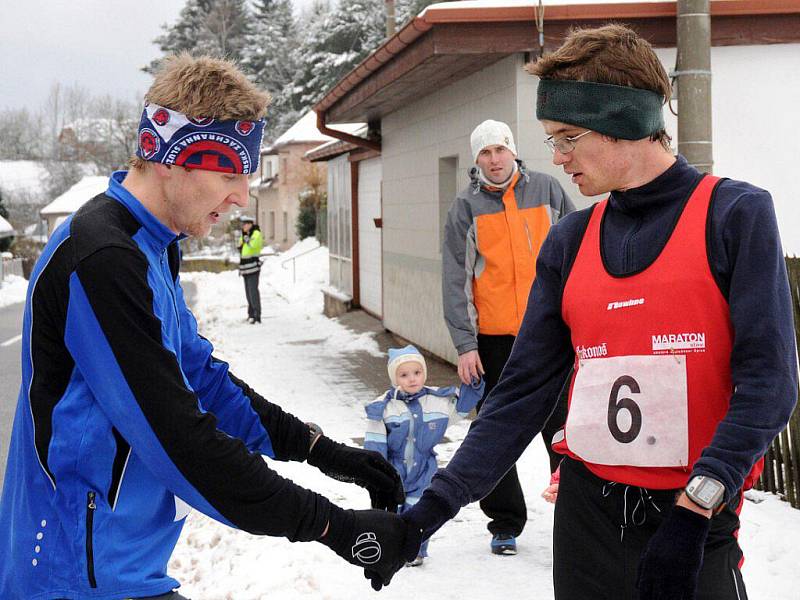 Již tradičně na první lednovou sobotu uspořádala TJ Horní Kostelec další ročník silničního Novoročního běhu. 