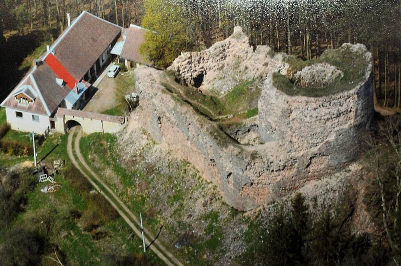 Zříceninu hradu oživily slavnosti Matouše z Frymburka.