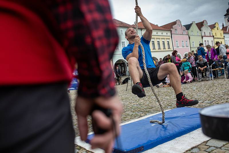 Velká cena Nového Města nad Metují v athénském šplhu.