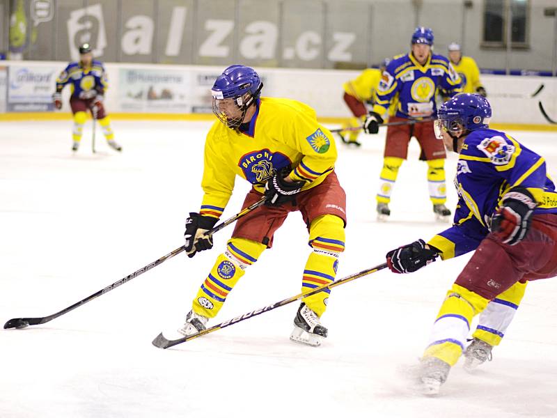 OKRESNÍ DERBY. Opočenští hokejisté se po vánoční přestávce představí na vlastním ledě v duelu s Česticemi.