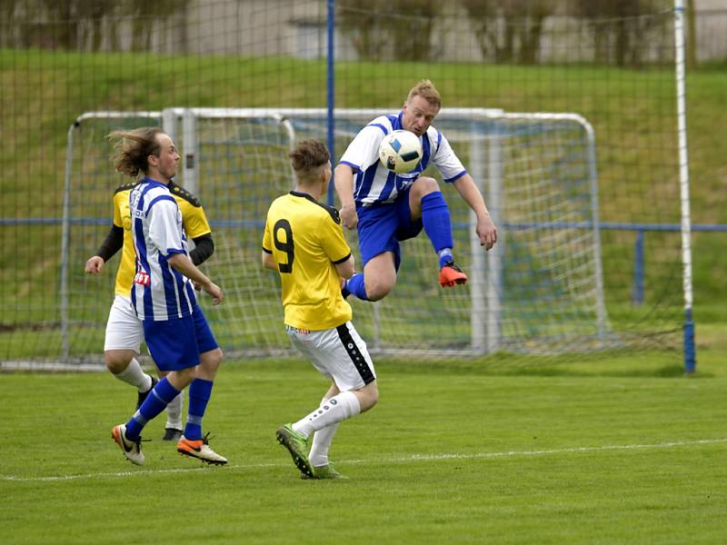 Krajský přebor ve fotbale: FK Kostelec nad Orlicí - FK Chlumec nad Cidlinou.