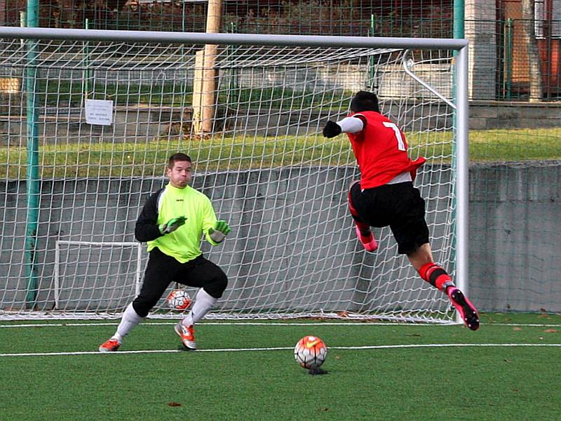 Krajský přebor ve fotbale: Rychnov nad Kněžnou - Červený Kostelec.