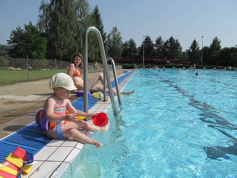 Koupaliště ve Vamberku bude mít nový velký bazén, možná už příští sezonu.